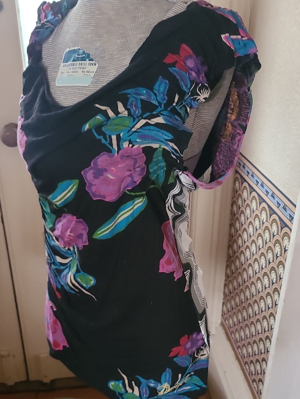 Desigual Pattern Mix Drape Neck Top - Picture 3 of 6